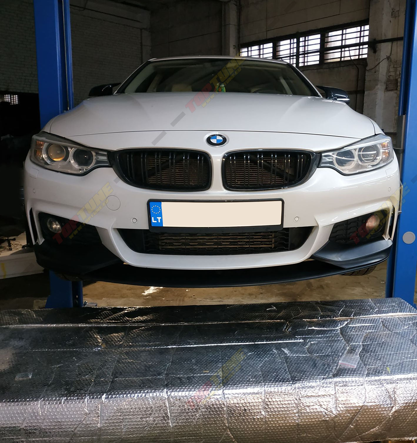 bmw f36 performance priekinio buferio spoileris